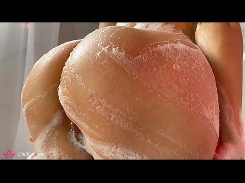 ❤️ Brunette dushda kuchli orgazm uchun vibrator bilan mushukni onanizm qiladi ☑ seks uz.pornovore.ru ❌❤